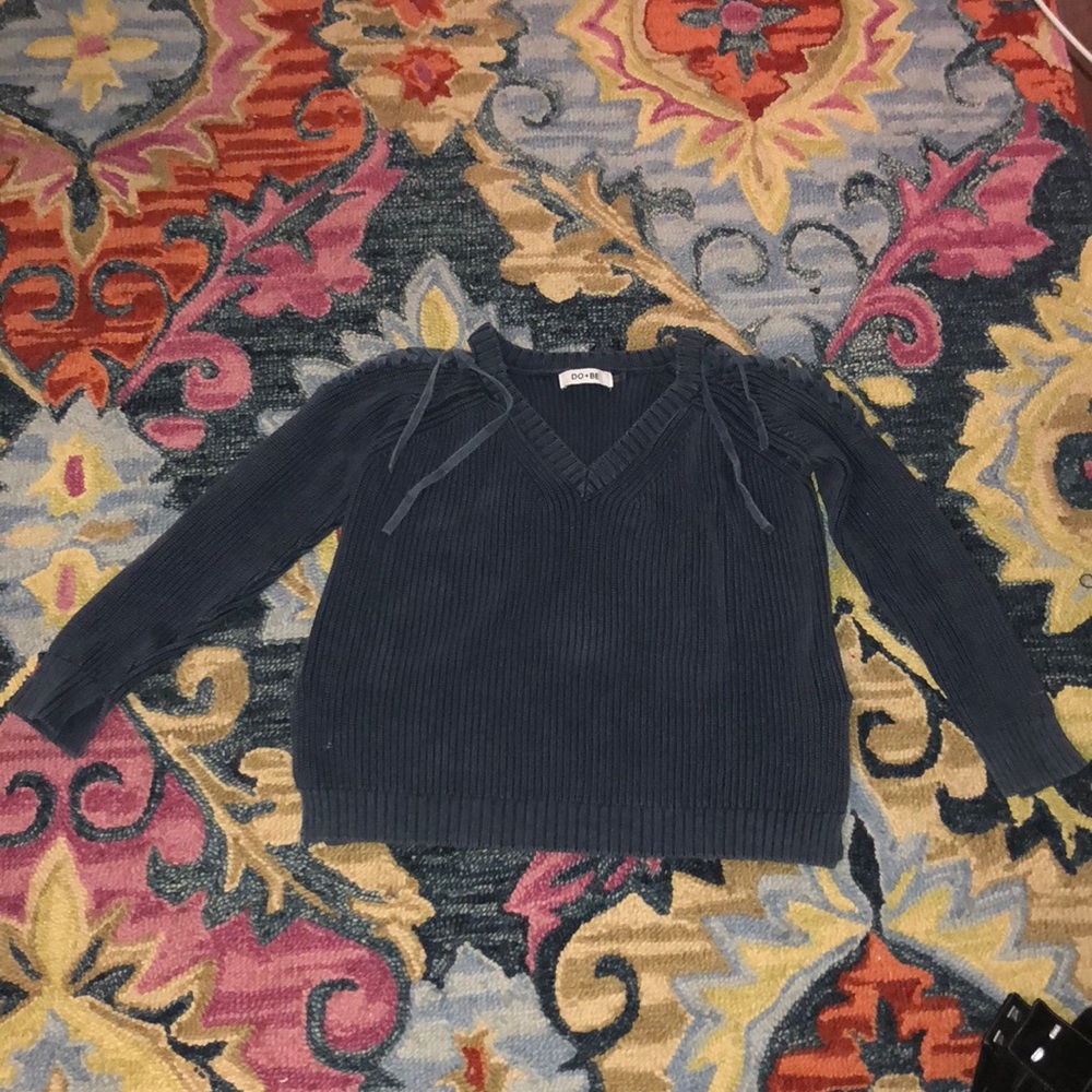 DO+BE Medium Blue Sweater